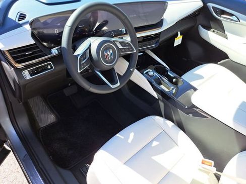 New 2026 Buick Envision Avenir image 17