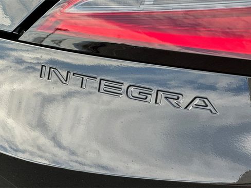 New 2025 Acura Integra image 21