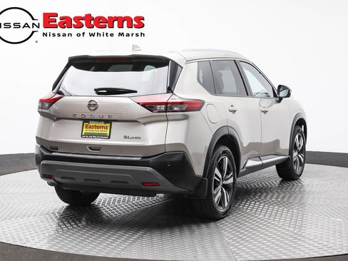 Used 2021 Nissan Rogue SL image 5
