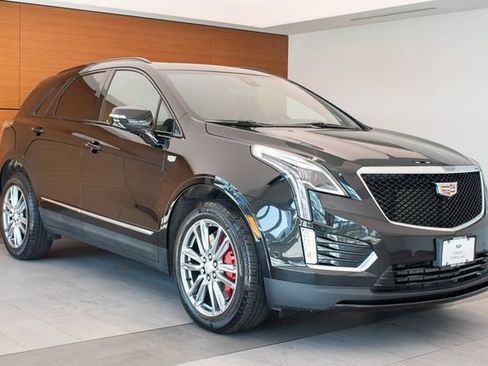Used 2025 Cadillac XT5 Sportv w/ Technology Package AWD/4WD image 5