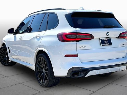 Used 2022 BMW X5 xDrive40i w/ M Sport Package AWD/4WD image 6