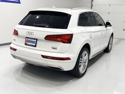 Used 2018 Audi Q5 2.0T Premium Plus w/ Premium Plus Package AWD/4WD image 10