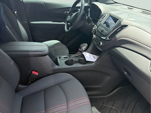 Certified 2024 Chevrolet Equinox RS w/ LPO, Floor Liner Package FWD image 24
