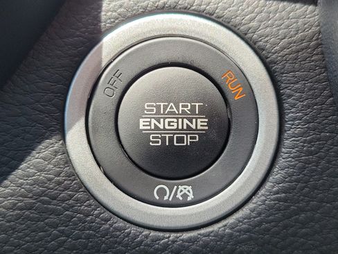 Used 2025 RAM 1500 Big Horn AWD/4WD image 26