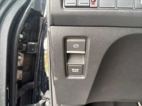 Used 2024 Honda Odyssey Touring image 32
