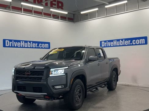 Used 2025 Nissan Frontier PRO-4X w/ Pro Convenience Package AWD/4WD image 6