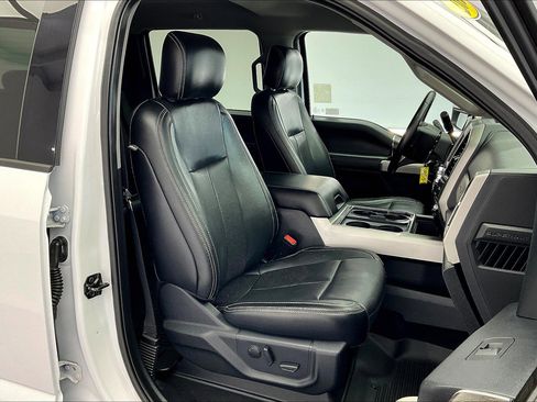 Used 2020 Ford F250 Lariat w/ Lariat Value Package image 6