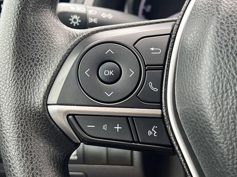 Used 2023 Toyota Camry LE image 22