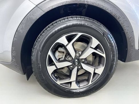 Used 2021 Kia Sportage LX AWD/4WD image 29