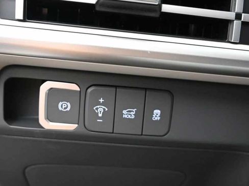 New 2026 Hyundai Santa Fe SE FWD image 23