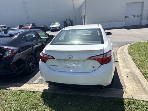 Used 2015 Toyota Corolla S FWD image 8