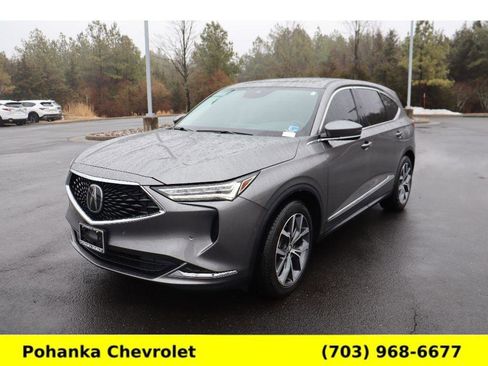 Used 2024 Acura MDX SH-AWD w/ Technology Package image 3