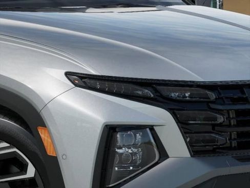 New 2026 Hyundai Tucson Limited FWD image 9