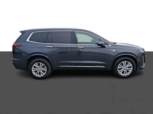 Used 2022 Cadillac XT6 Luxury AWD/4WD image 7