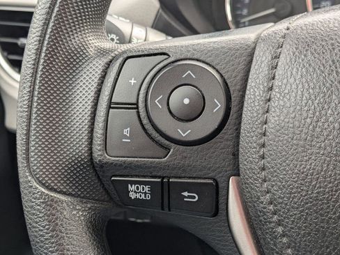 Used 2016 Toyota Corolla LE image 13