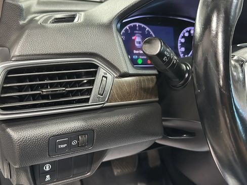 Used 2020 Honda Accord EX image 27