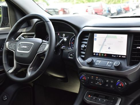 Used 2023 GMC Acadia AT4 w/ Technology Package AWD/4WD image 32
