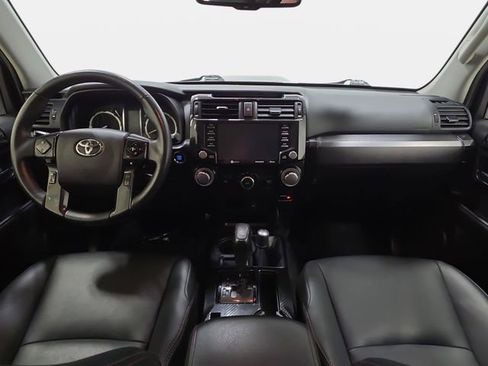 Used 2021 Toyota 4Runner Venture w/ Moonroof Package image 10