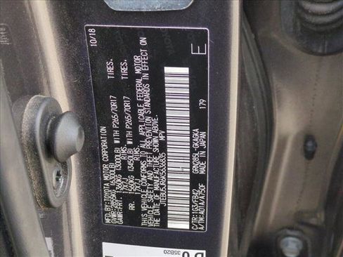 Used 2019 Toyota 4Runner SR5 image 14