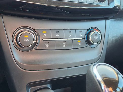 Used 2017 Nissan Sentra SV FWD image 26