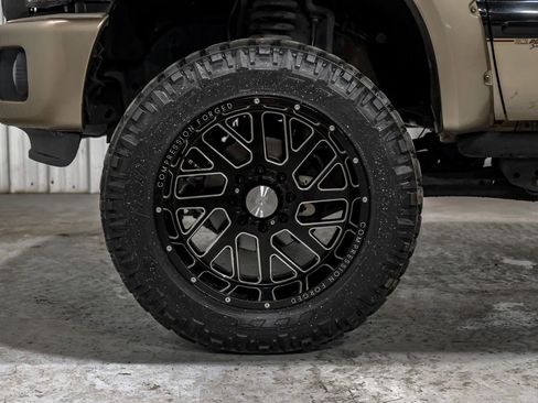 Used 2013 Ford F350 King Ranch w/ FX4 Off Road Pkg image 59