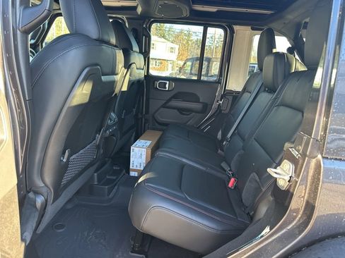 New 2026 Jeep Wrangler Unlimited Rubicon w/ Safety Group image 30