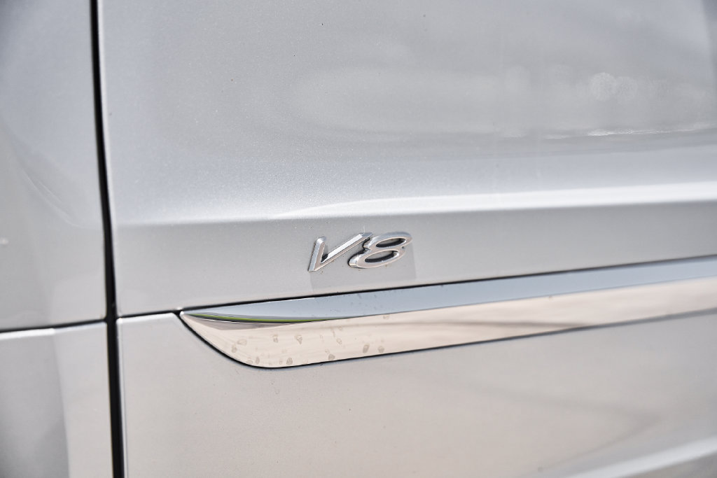 Used 2021 Bentley Bentayga AWD/4WD image 9