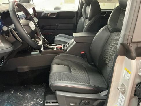 New 2026 Ford Bronco Raptor w/ Interior Carbon Fiber Pack AWD/4WD image 14