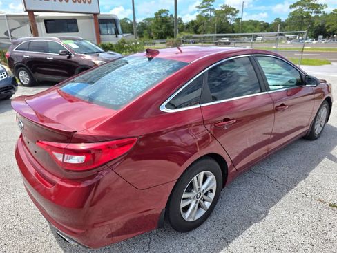 Used 2015 Hyundai Sonata SE FWD image 4
