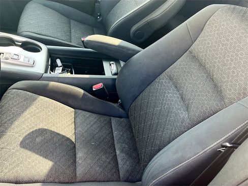 Used 2023 Honda Ridgeline Sport image 18