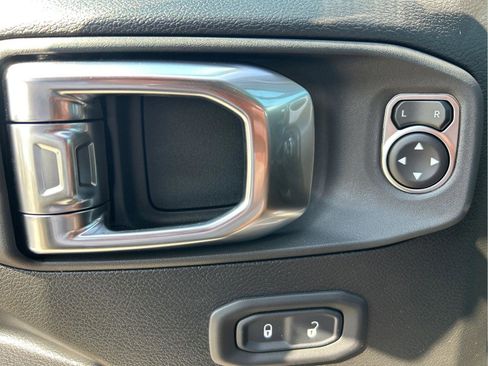 New 2026 Jeep Gladiator Sport AWD/4WD image 24