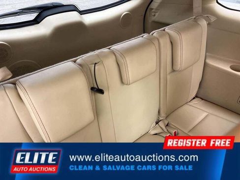 Used 2018 Toyota Highlander Limited Platinum w/ Carpet Mat Package (TMS) AWD/4WD image 11