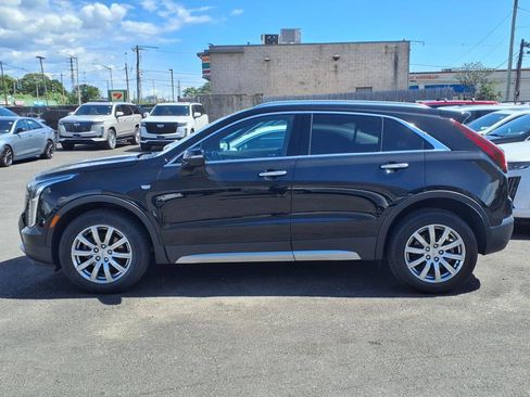 Certified 2022 Cadillac XT4 Premium Luxury w/ Safety Alert Package image 7