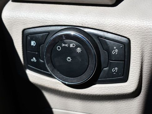 Used 2019 Ford F150 Limited image 34