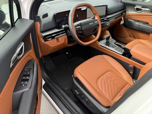 New 2026 Kia Sportage X-Line w/ X-Line Technology Package image 9