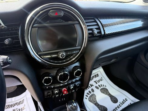 Used 2015 MINI Cooper S FWD image 19