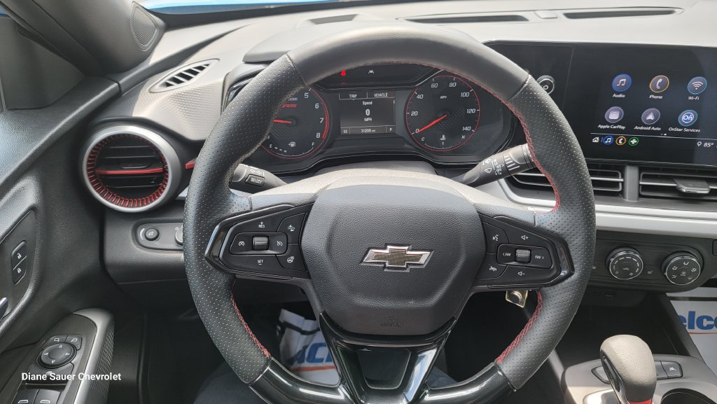 Used 2024 Chevrolet Trax RS w/ Driver Confidence Package FWD image 20