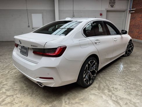 New 2026 BMW 330i xDrive Sedan w/ Convenience Package AWD/4WD image 4