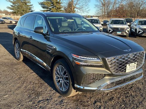 Used 2025 Genesis GV80 2.5T Standard image 8
