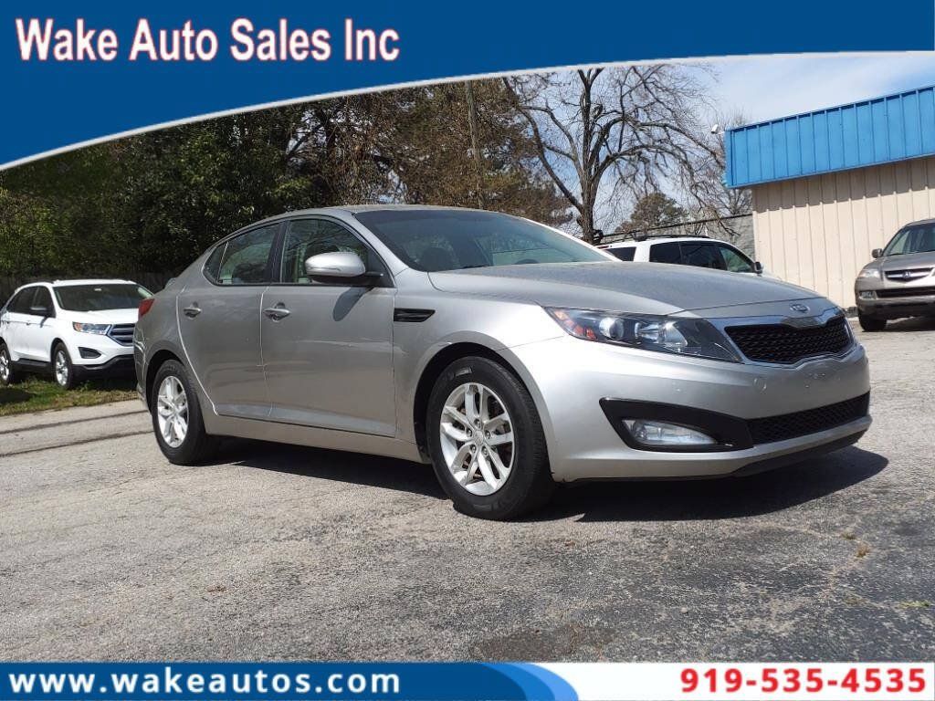 Used 2012 Kia Optima LX FWD image 1