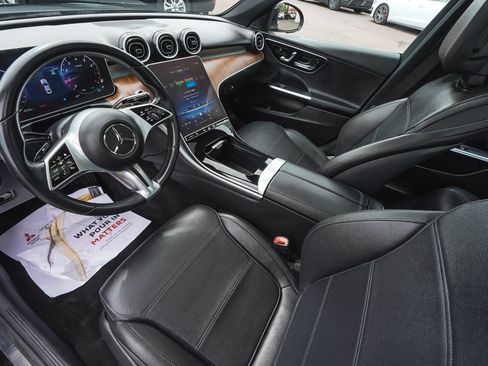 Used 2025 Mercedes-Benz C 300 4MATIC Sedan image 15