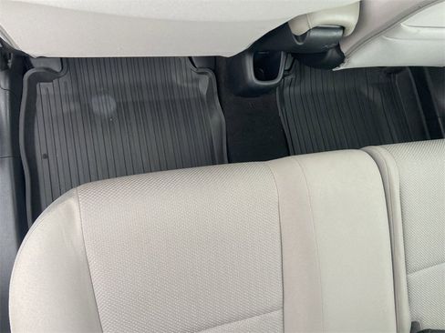 Used 2018 Honda HR-V LX image 33