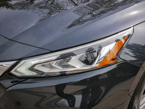 Used 2019 Nissan Altima 2.5 SL image 6