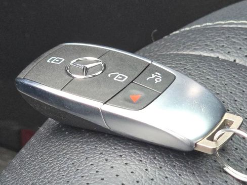 Certified 2020 Mercedes-Benz GLE 450 4MATIC image 40