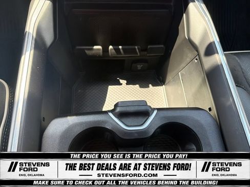 Used 2023 RAM 1500 Laramie AWD/4WD image 29