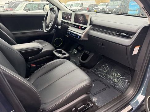 Used 2024 Hyundai Ioniq 5 Limited image 9