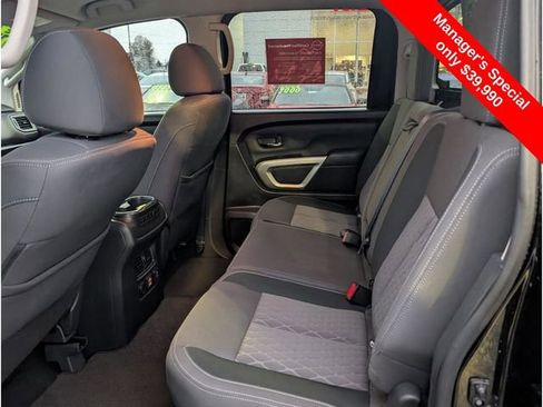 Certified 2024 Nissan Titan SV w/ SV Convenience Package image 12
