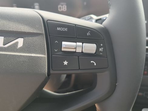 New 2026 Kia Sportage EX FWD image 24