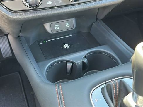 Used 2026 Honda HR-V Sport image 17