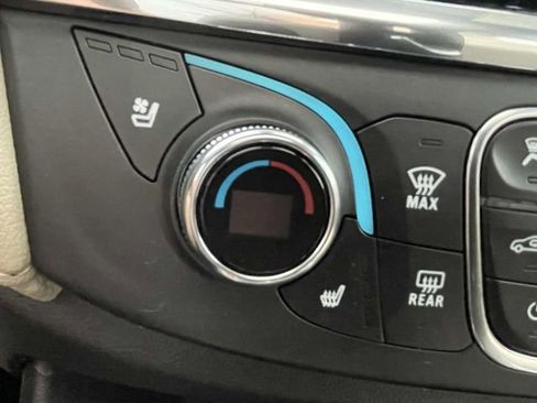 Certified 2023 Chevrolet Traverse Premier image 23